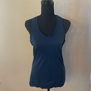 Athleta navy momentum tank size M